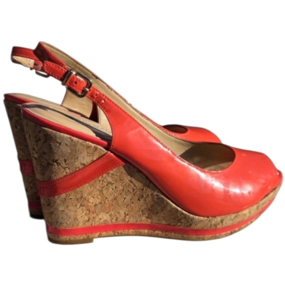 Antonio Melani Rosie Sz 10 Coral Patent Leather Peep Toe Wedges Hi Heel 4"